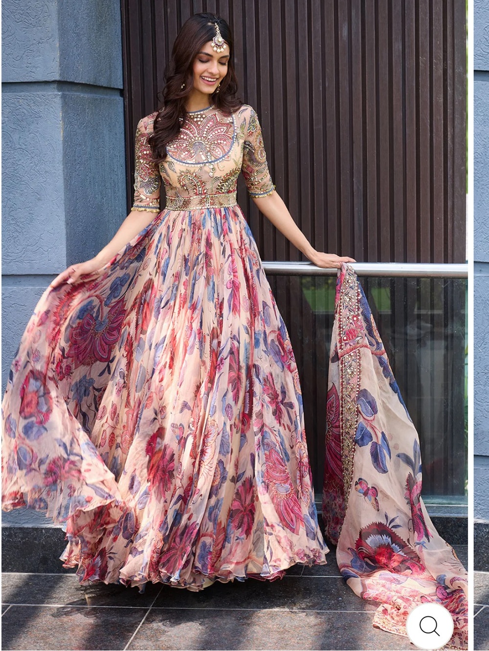 Mahima Mahajan Aida Anarkali